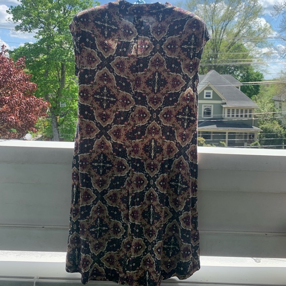 Art nouveau print mock neck tee shirt mini dress - Picture 3 of 4